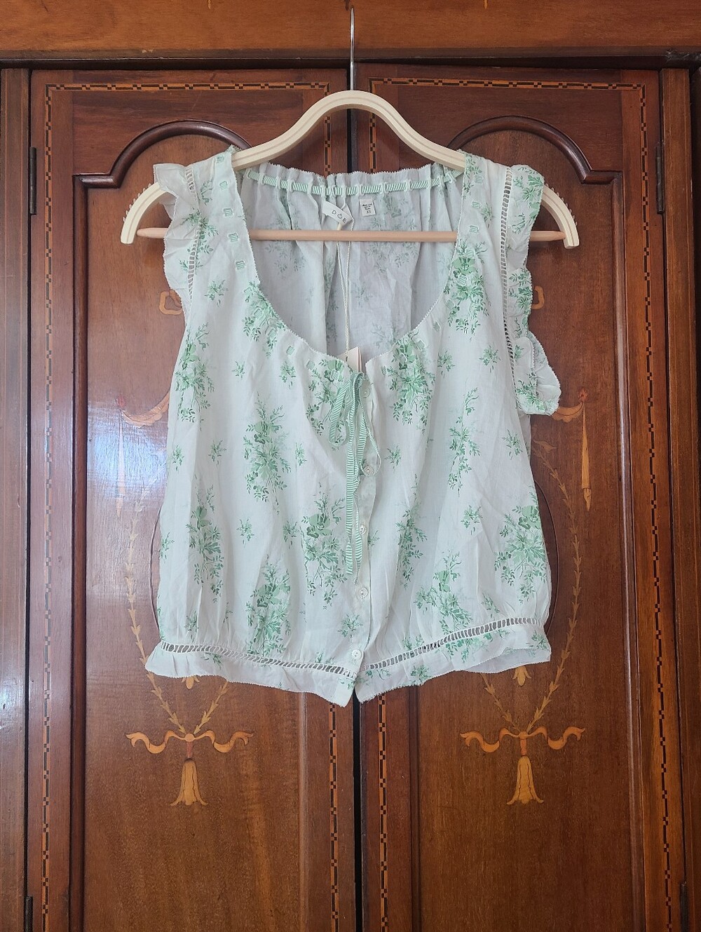 NWT Doen Traveler Top - Picture 2 of 4